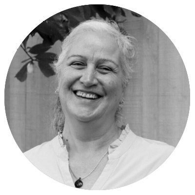 Janine Altenburg Profile Group